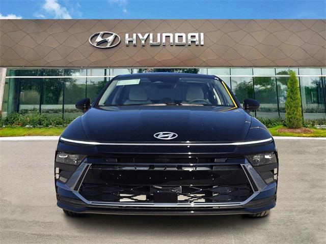 new 2025 Hyundai Sonata car, priced at $27,654