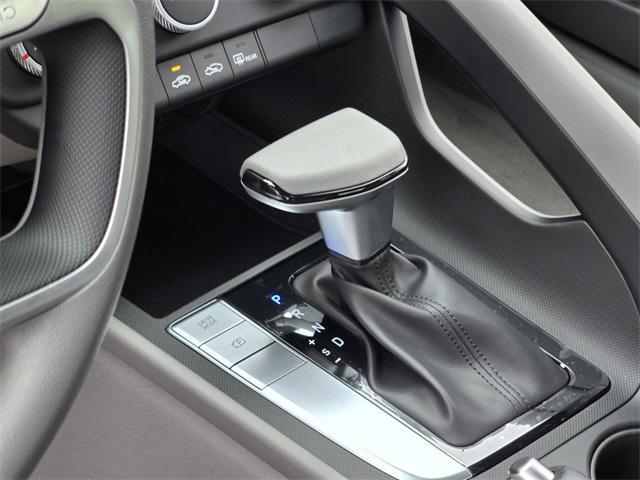 new 2025 Hyundai Elantra car, priced at $23,905
