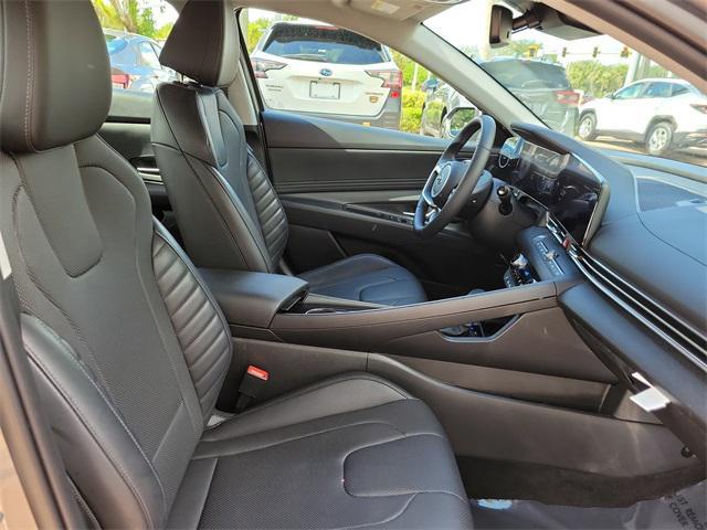 used 2023 Hyundai Elantra car, priced at $21,994