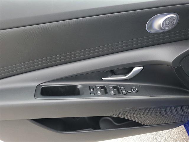 new 2025 Hyundai Elantra car, priced at $23,418
