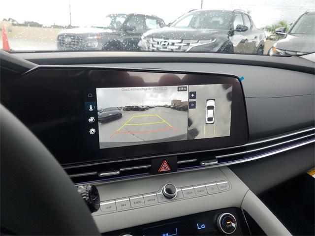 new 2025 Hyundai Elantra car, priced at $27,696