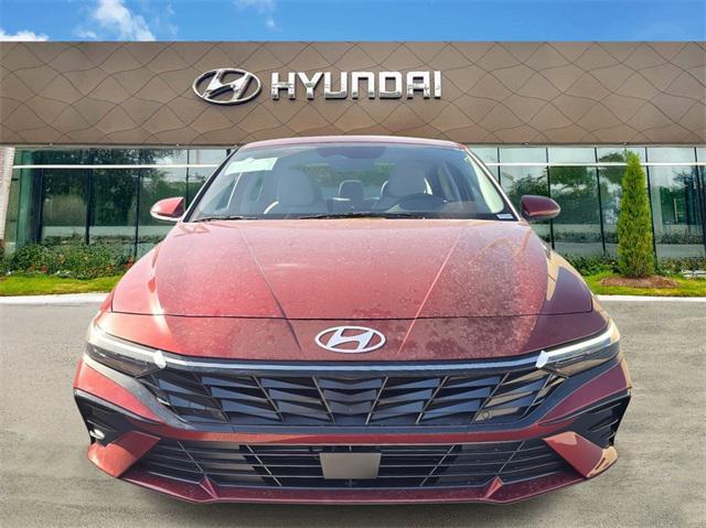 new 2025 Hyundai Elantra car, priced at $27,882