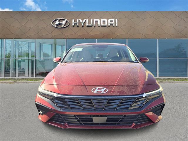 new 2025 Hyundai Elantra car, priced at $27,882