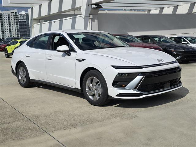 new 2025 Hyundai Sonata car, priced at $28,098