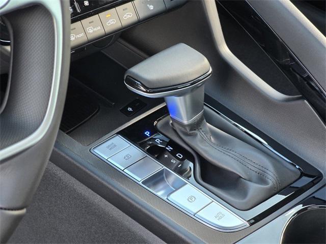 new 2025 Hyundai Elantra car, priced at $26,647