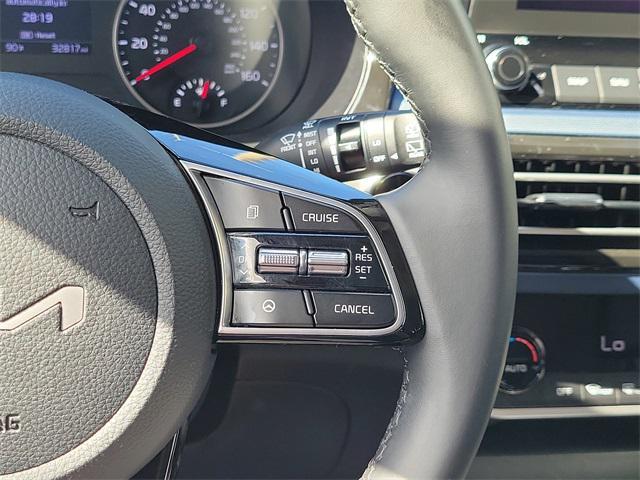 used 2023 Kia Seltos car, priced at $21,717