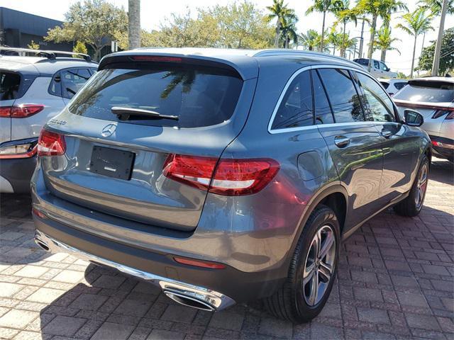 used 2019 Mercedes-Benz GLC 300 car, priced at $22,552