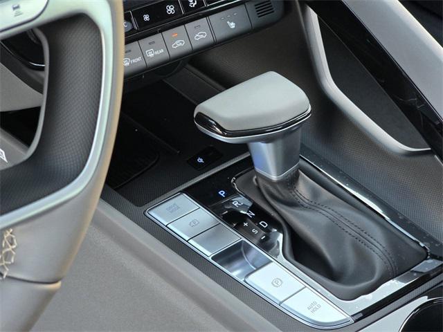 new 2025 Hyundai Elantra car, priced at $26,647