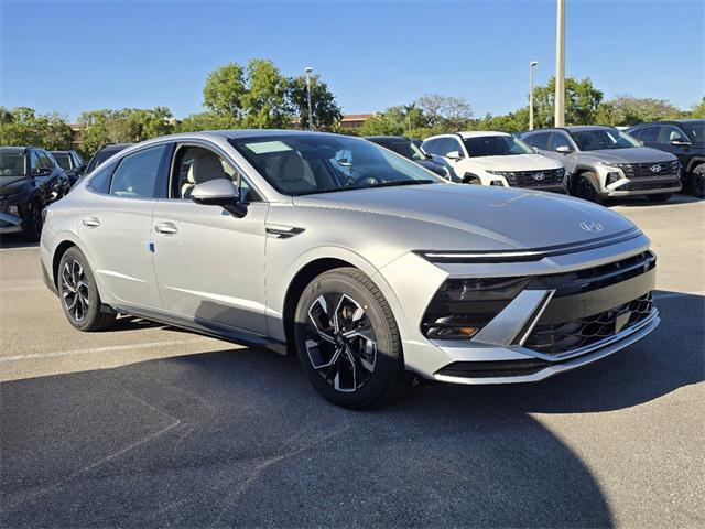 new 2025 Hyundai Sonata car, priced at $29,685