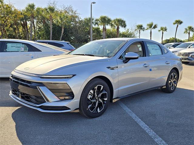 new 2025 Hyundai Sonata car, priced at $29,685