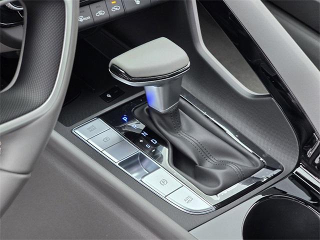 new 2025 Hyundai Elantra car, priced at $26,481