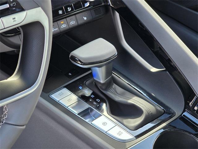 new 2025 Hyundai Elantra car, priced at $26,420