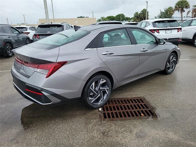 new 2024 Hyundai Elantra car, priced at $27,060