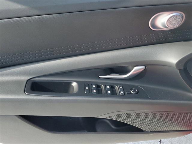 new 2024 Hyundai Elantra car, priced at $24,524