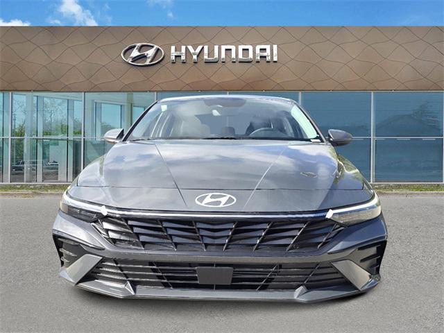new 2025 Hyundai Elantra car, priced at $26,478