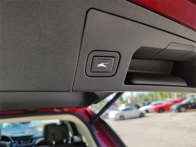 used 2019 Cadillac XT5 car, priced at $16,551