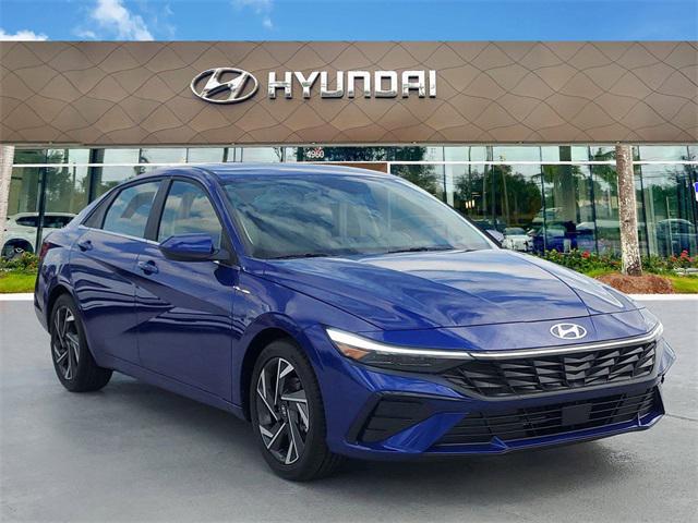 new 2024 Hyundai Elantra car, priced at $26,985