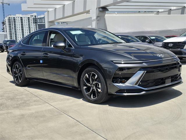new 2025 Hyundai Sonata car, priced at $28,546