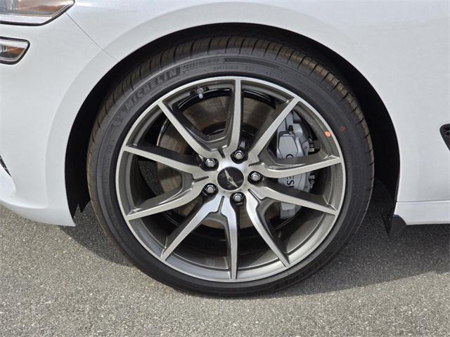 used 2025 Genesis G70 car, priced at $34,072