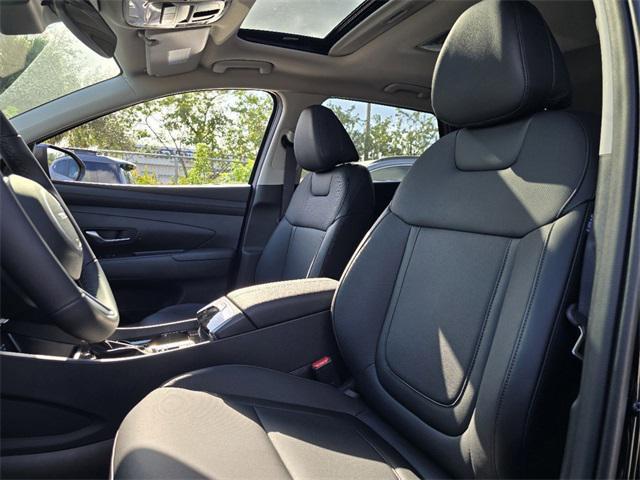 new 2025 Hyundai Tucson car, priced at $33,999