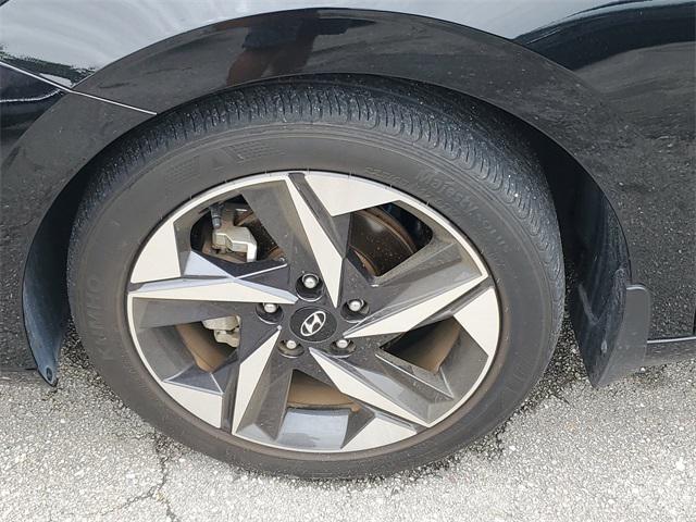 used 2023 Hyundai Elantra car, priced at $21,433