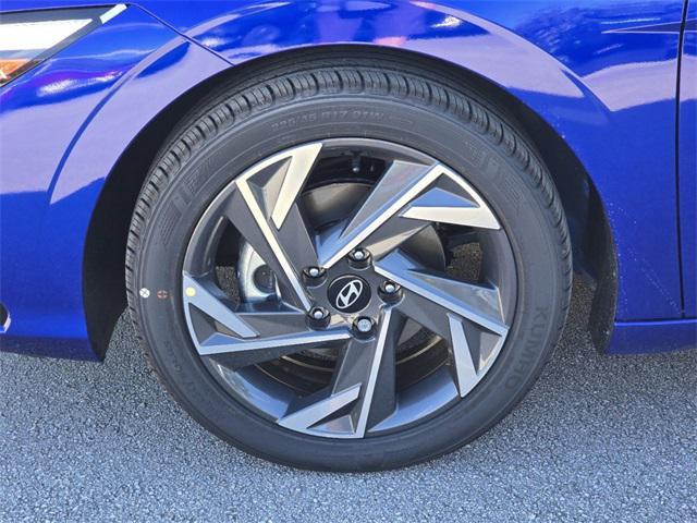 new 2025 Hyundai Elantra car, priced at $26,434