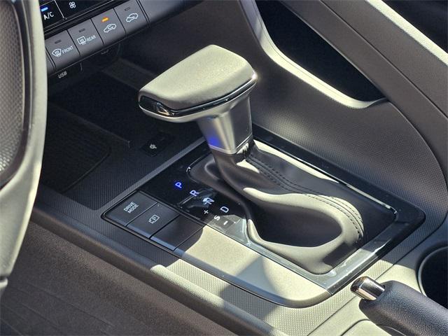 new 2025 Hyundai Elantra car, priced at $24,418