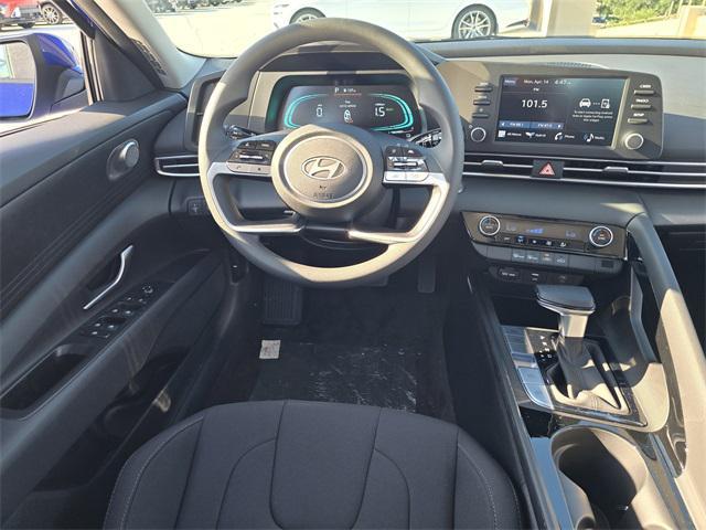 new 2025 Hyundai ELANTRA HEV car, priced at $26,475