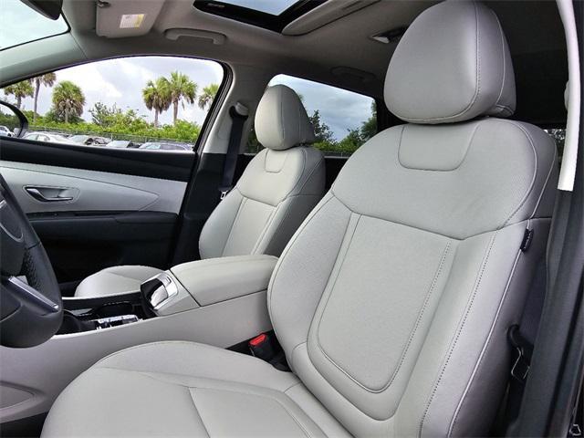 new 2025 Hyundai Tucson car, priced at $33,573