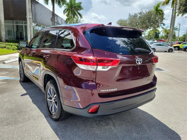 used 2019 Toyota Highlander car, priced at $25,943