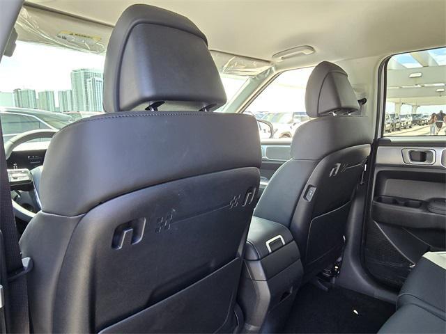 new 2025 Hyundai Santa Fe car, priced at $39,650