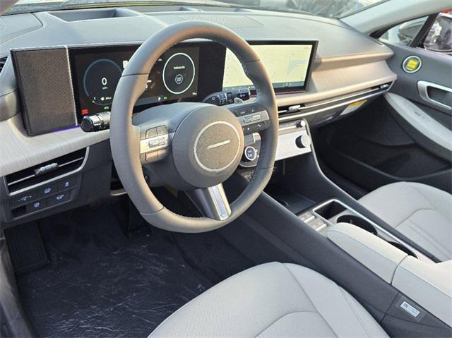 new 2025 Hyundai Sonata Hybrid car, priced at $38,537