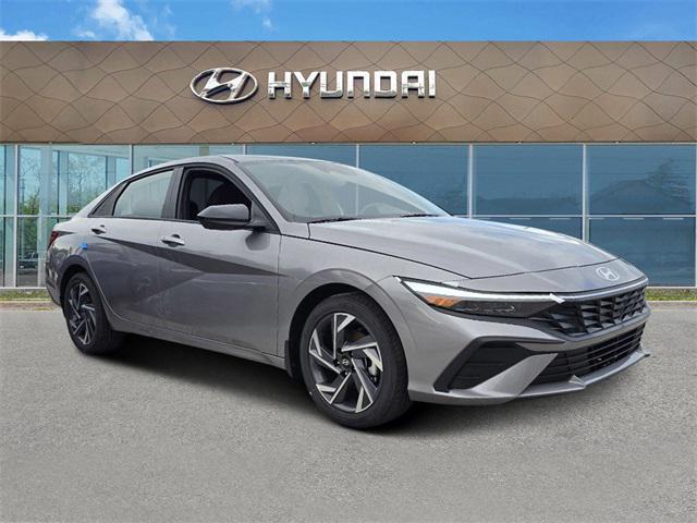 new 2025 Hyundai Elantra car, priced at $26,478