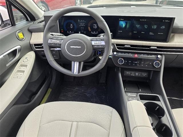new 2025 Hyundai Sonata Hybrid car, priced at $32,440