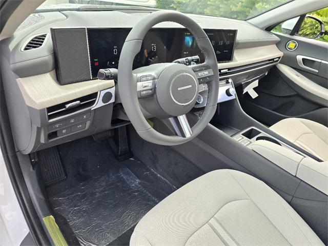 new 2025 Hyundai Sonata Hybrid car, priced at $32,440