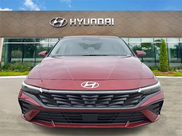 new 2025 Hyundai Elantra car, priced at $27,844