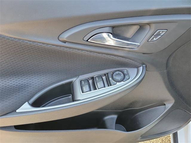 used 2018 Chevrolet Malibu car, priced at $15,495