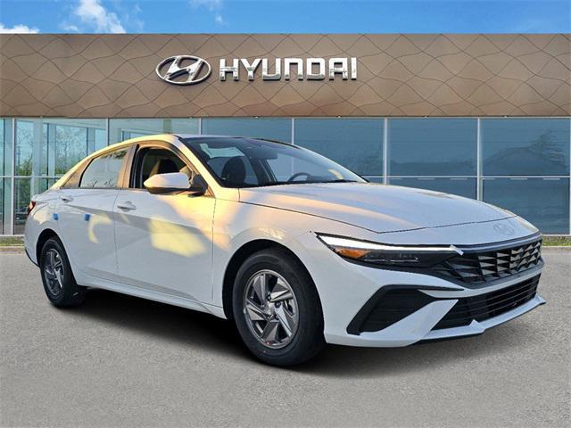 new 2025 Hyundai Elantra car, priced at $23,566