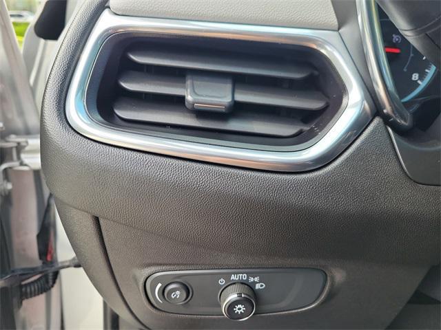 used 2020 Chevrolet Equinox car, priced at $12,614