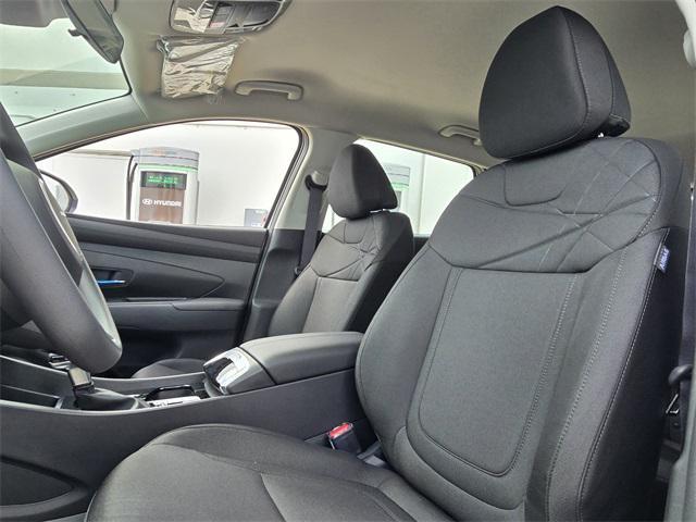 new 2025 Hyundai Tucson car, priced at $30,025