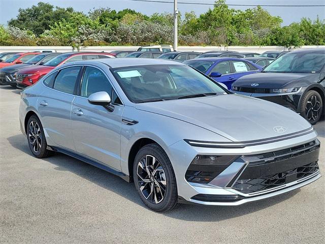 new 2025 Hyundai Sonata car, priced at $28,711