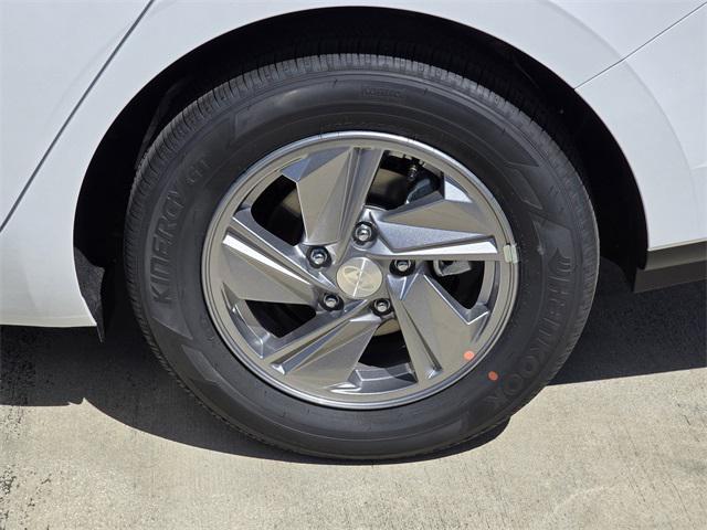 new 2025 Hyundai Elantra car, priced at $23,750