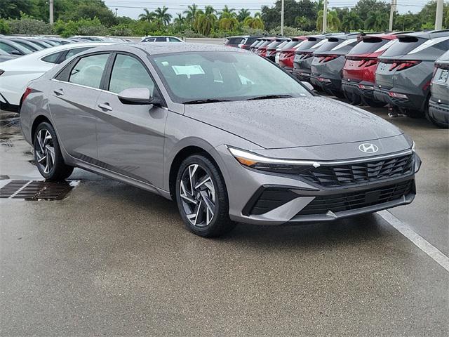 new 2024 Hyundai Elantra car, priced at $27,015