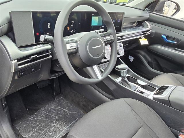 new 2025 Hyundai Tucson car, priced at $30,370