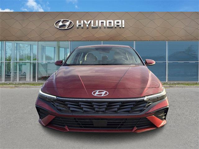 new 2025 Hyundai Elantra car, priced at $27,822