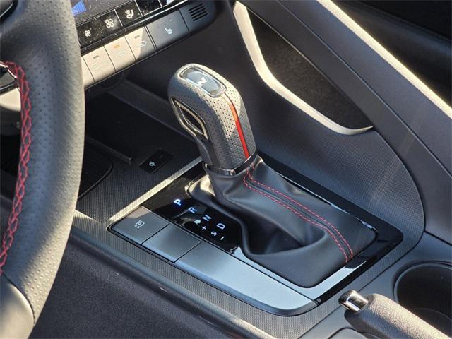 new 2025 Hyundai Elantra car, priced at $29,502