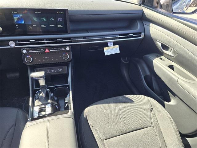new 2025 Hyundai Tucson car, priced at $31,914