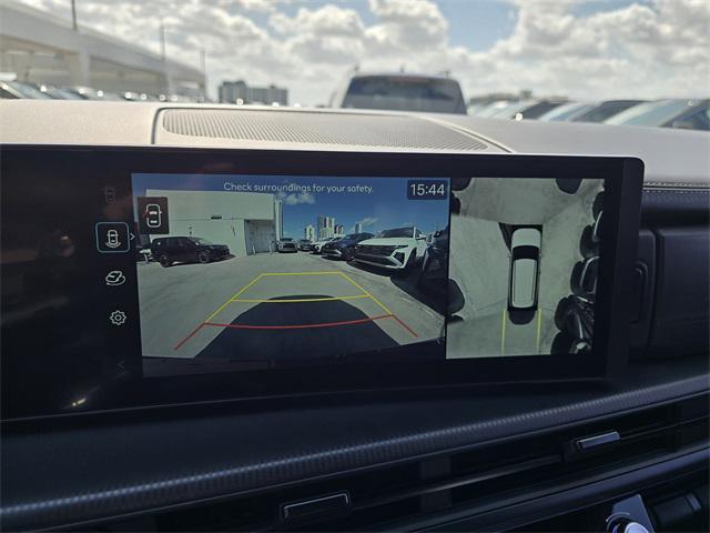 new 2025 Hyundai SANTA FE HEV car, priced at $49,532