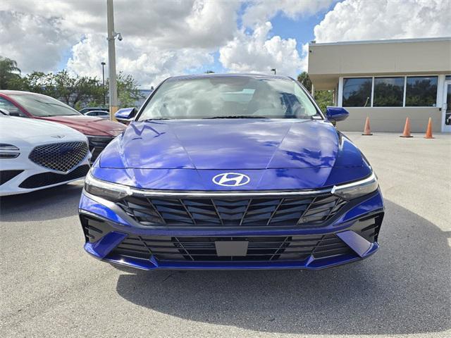 new 2025 Hyundai Elantra car, priced at $27,260