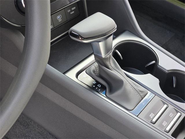 new 2025 Hyundai Sonata car, priced at $27,704